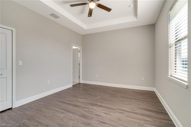 809 Agnes AVE, Lehigh Acres, FL 33971