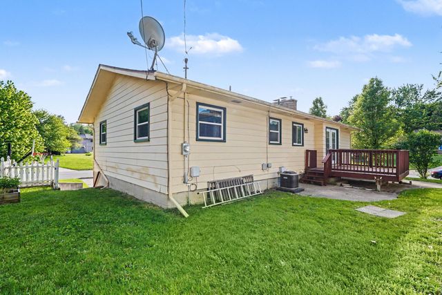 2155 Tremont Boulevard Nw, City Of Grand Rapids, MI 49504