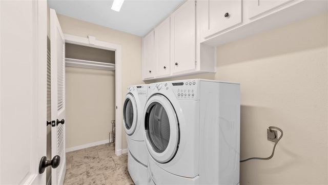 9621 Longmont Drive, Houston, TX 77063