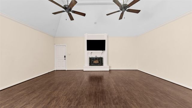 9621 Longmont Drive, Houston, TX 77063