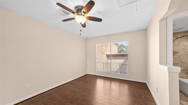 9621 Longmont Drive, Houston, TX 77063