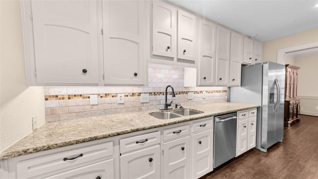 9621 Longmont Drive, Houston, TX 77063