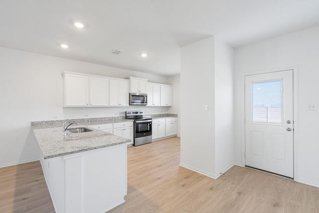 128 Wirepass CRST, Jarrell, TX 76537