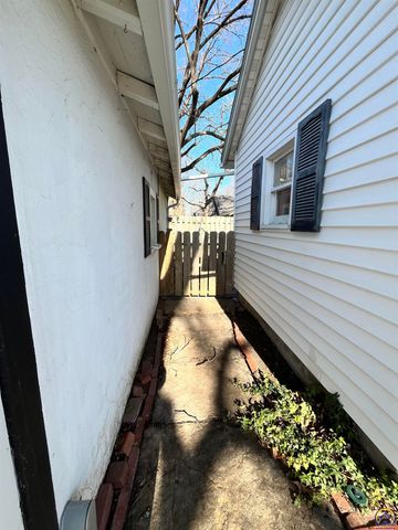 705 Elm ST, Emporia, KS 66801