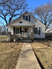 705 Elm ST, Emporia, KS 66801