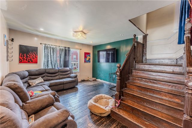 93 Ohio Avenue, Providence, RI 02905