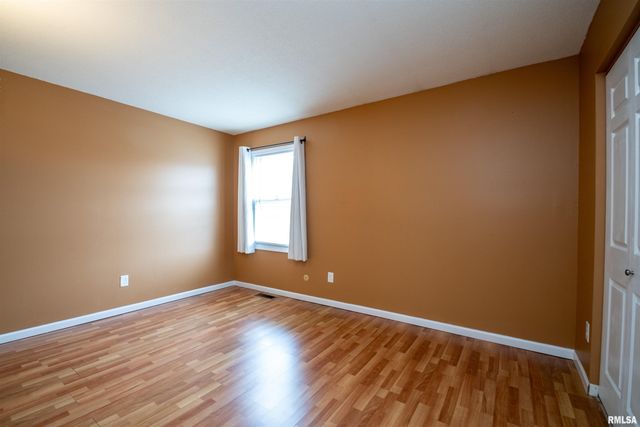 3516 W RICHWOODS Boulevard, Peoria, IL 61604