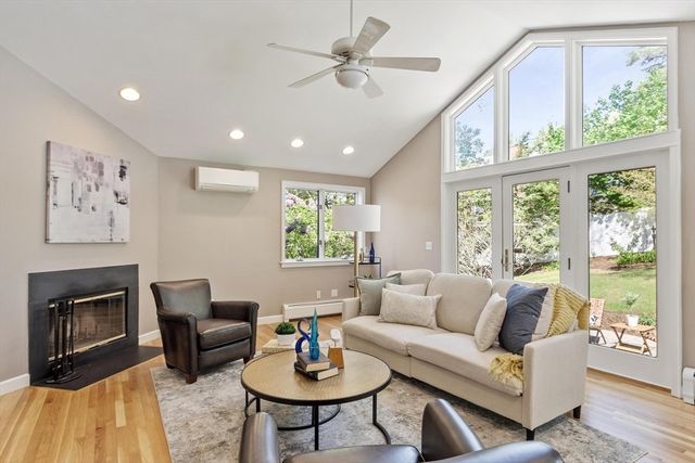 15 Minute Man Lane, Lexington, MA 02421