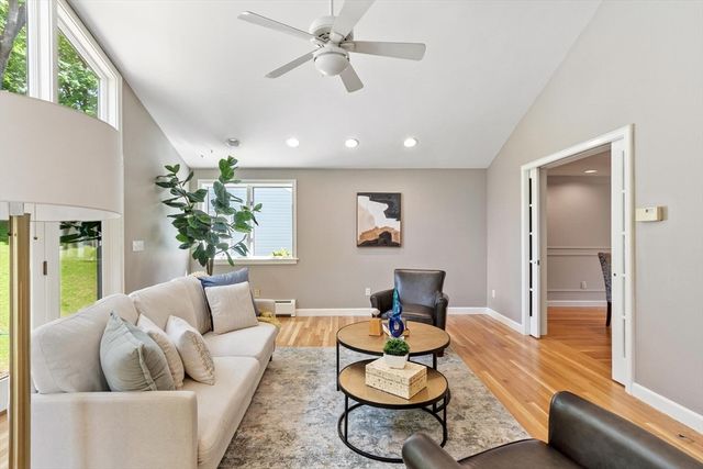 15 Minute Man Lane, Lexington, MA 02421