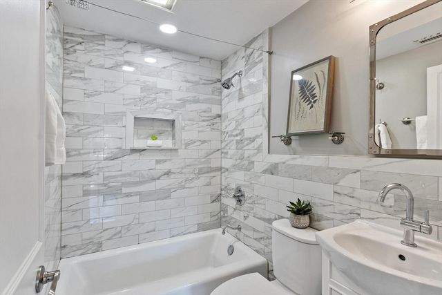 15 Minute Man Lane, Lexington, MA 02421