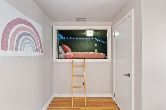 15 Minute Man Lane, Lexington, MA 02421