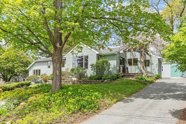 15 Minute Man Lane, Lexington, MA 02421