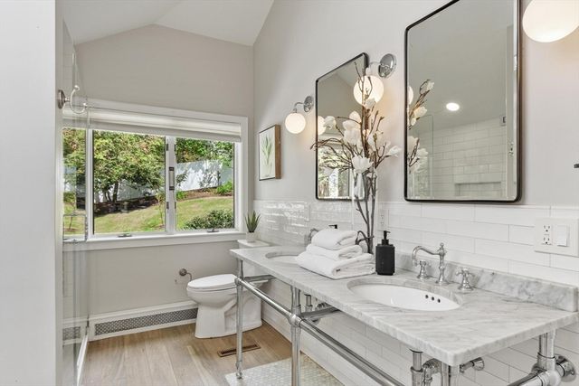 15 Minute Man Lane, Lexington, MA 02421