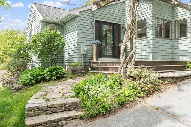 15 Minute Man Lane, Lexington, MA 02421