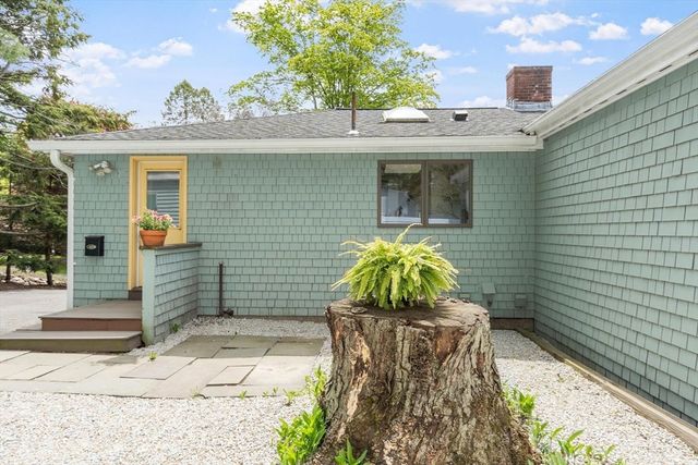 15 Minute Man Lane, Lexington, MA 02421