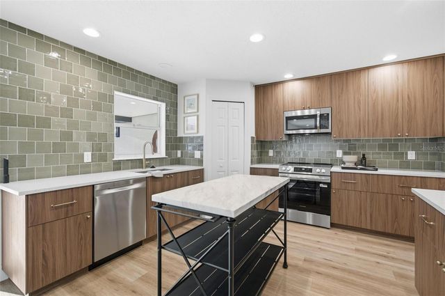 2 ZINC PLACE, Palm Coast, FL 32164