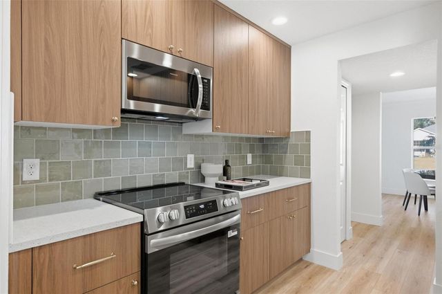 2 ZINC PLACE, Palm Coast, FL 32164