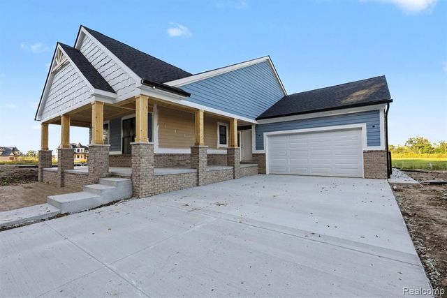 54290 Brenda Drive, Macomb, MI 48042