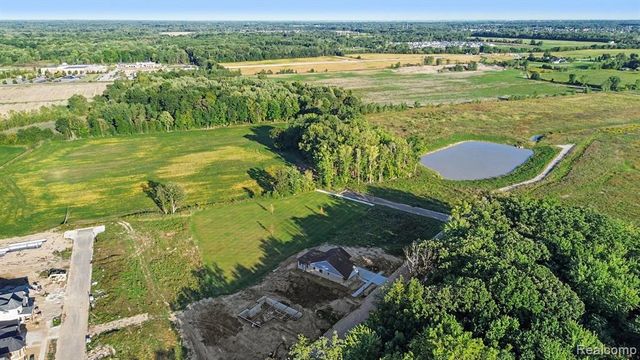54290 Brenda Drive, Macomb, MI 48042