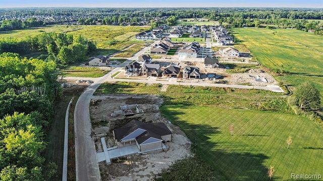 54290 Brenda Drive, Macomb, MI 48042
