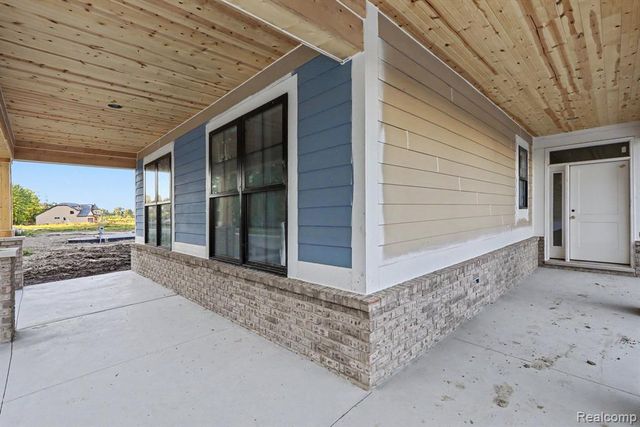 54290 Brenda Drive, Macomb, MI 48042