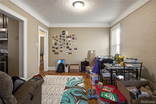 17308 Oak Drive, Detroit, MI 48221
