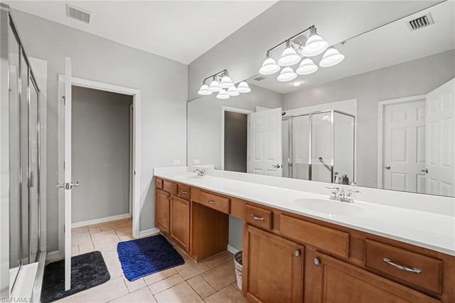 2624 Somerville LOOP 1905, Cape Coral, FL 33991