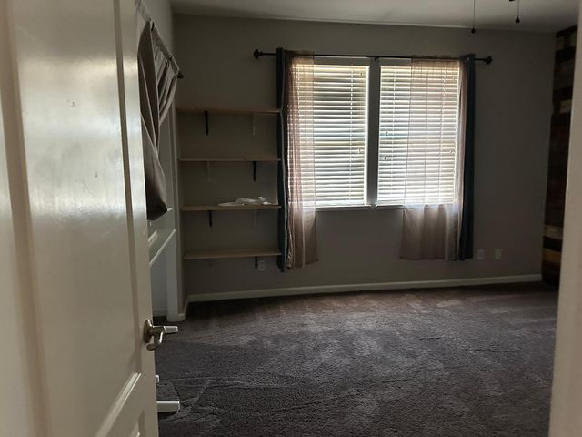 9537 California Oak Cir, Patterson, CA 95363