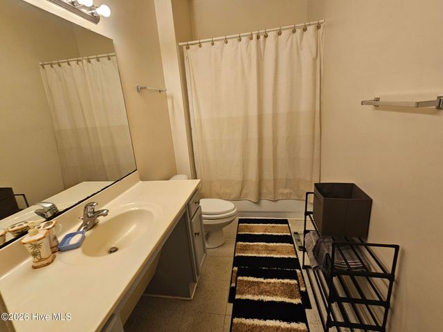 1017 S 8th Street, Wilmington, NC 28401