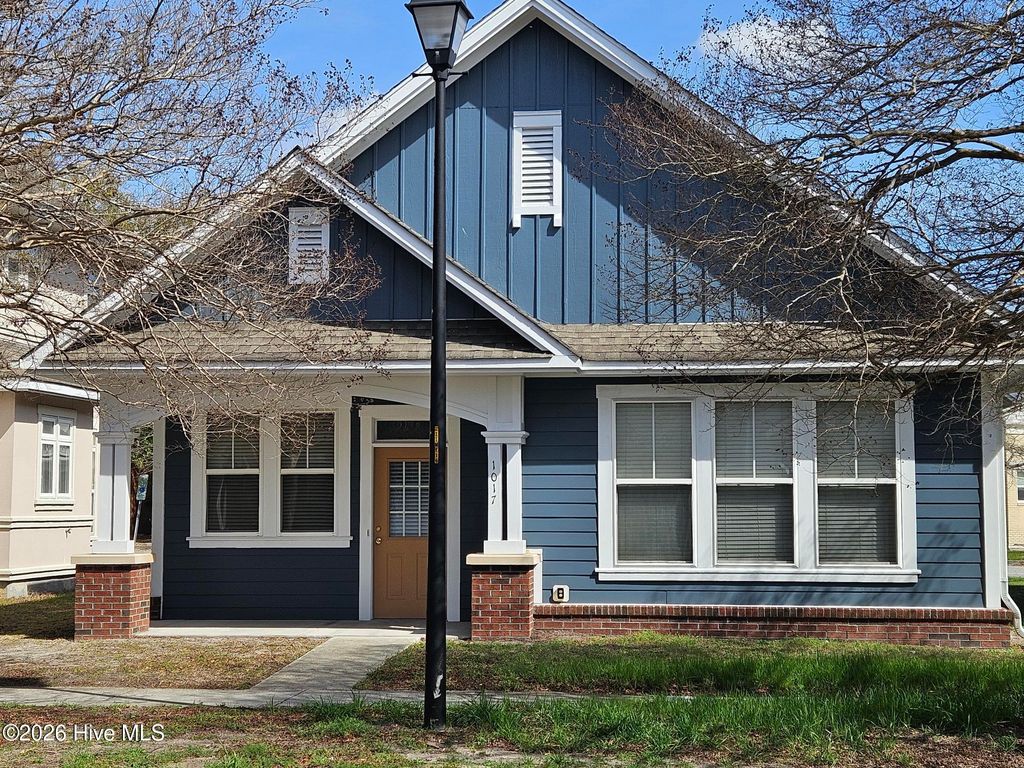 1017 S 8th Street, Wilmington, NC 28401