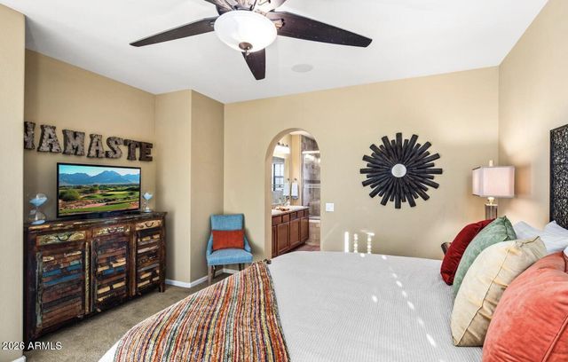 3935 E ROUGH RIDER Road 1387, Phoenix, AZ 85050