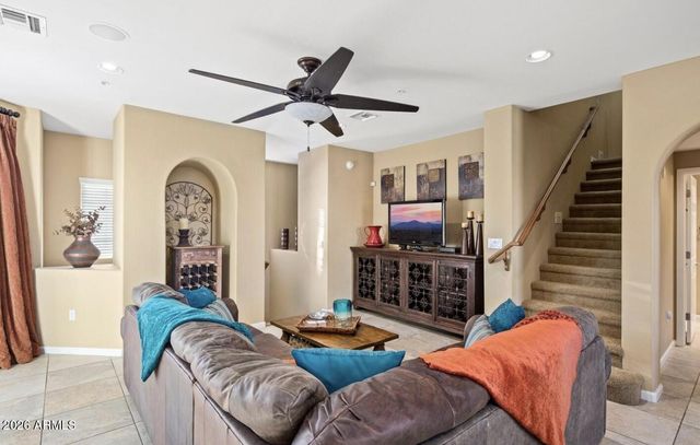 3935 E ROUGH RIDER Road 1387, Phoenix, AZ 85050