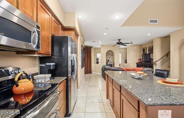 3935 E ROUGH RIDER Road 1387, Phoenix, AZ 85050