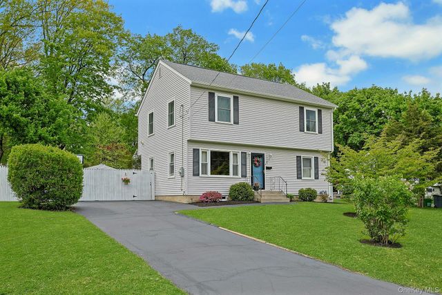 17 N Park Avenue, Nanuet, NY 10954