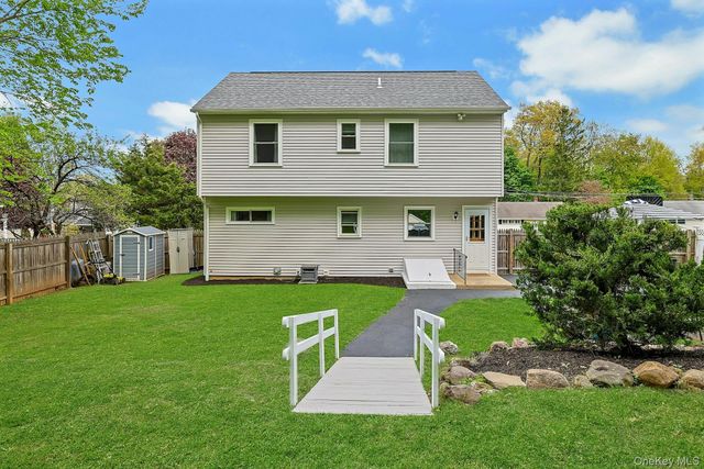 17 N Park Avenue, Nanuet, NY 10954