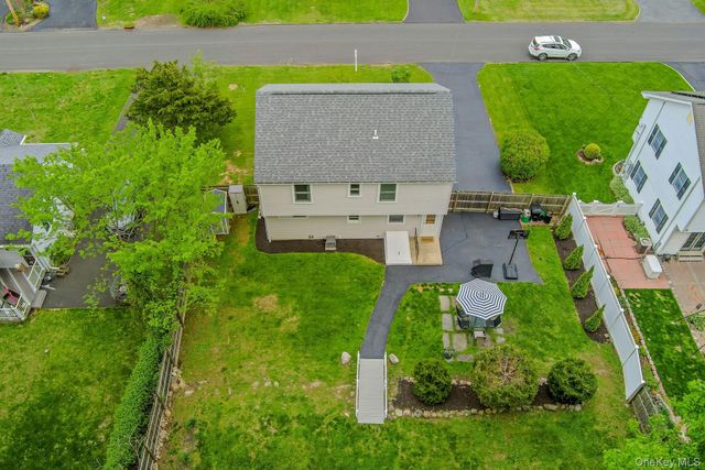 17 N Park Avenue, Nanuet, NY 10954