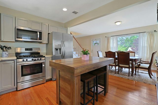 17 N Park Avenue, Nanuet, NY 10954