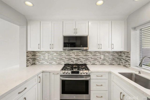 4 Las Cruces, Irvine, CA 92614