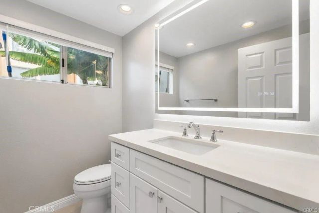 4 Las Cruces, Irvine, CA 92614
