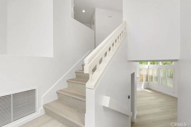 4 Las Cruces, Irvine, CA 92614