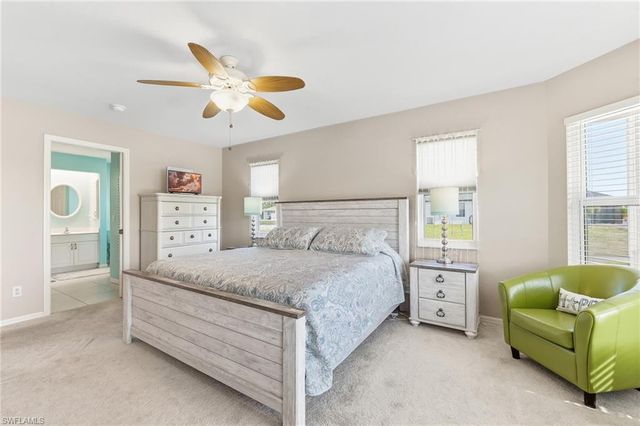 311 NE 17th PL, Cape Coral, FL 33909