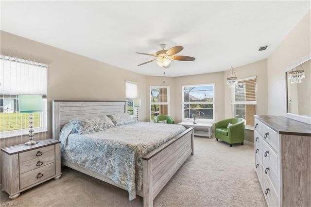 311 NE 17th PL, Cape Coral, FL 33909