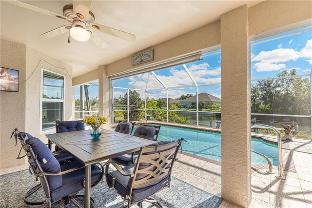 311 NE 17th PL, Cape Coral, FL 33909