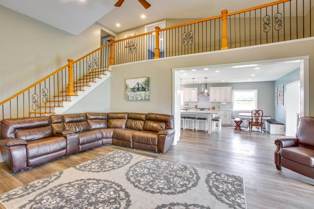 6576 E 34 Road, Cadillac, MI 49601