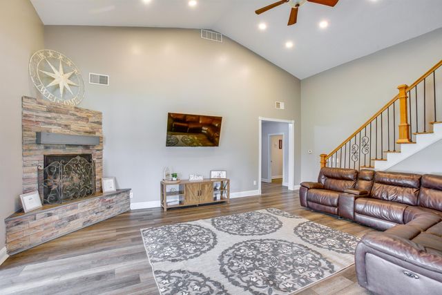 6576 E 34 Road, Cadillac, MI 49601