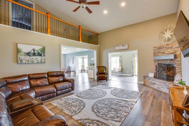 6576 E 34 Road, Cadillac, MI 49601