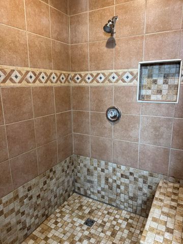 6576 E 34 Road, Cadillac, MI 49601