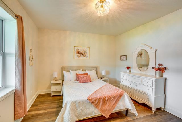 6576 E 34 Road, Cadillac, MI 49601