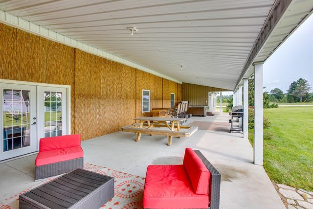 6576 E 34 Road, Cadillac, MI 49601