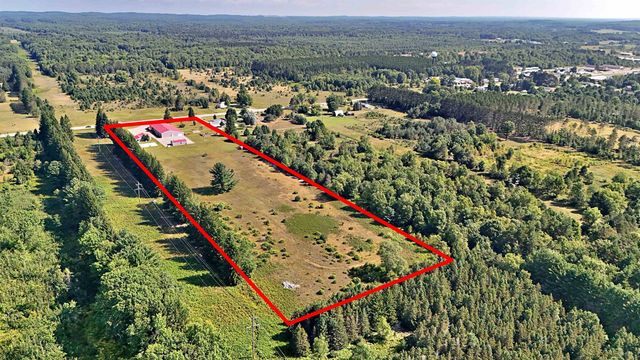 6576 E 34 Road, Cadillac, MI 49601